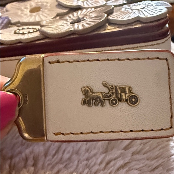 Coach Cream and Gold Floral Crossbody Bag - Picture 15 of 15